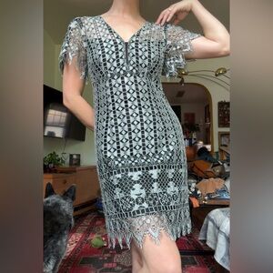 Anthropologie Nanette Lepore Lace Short Sleeve Cocktail Dress size 2